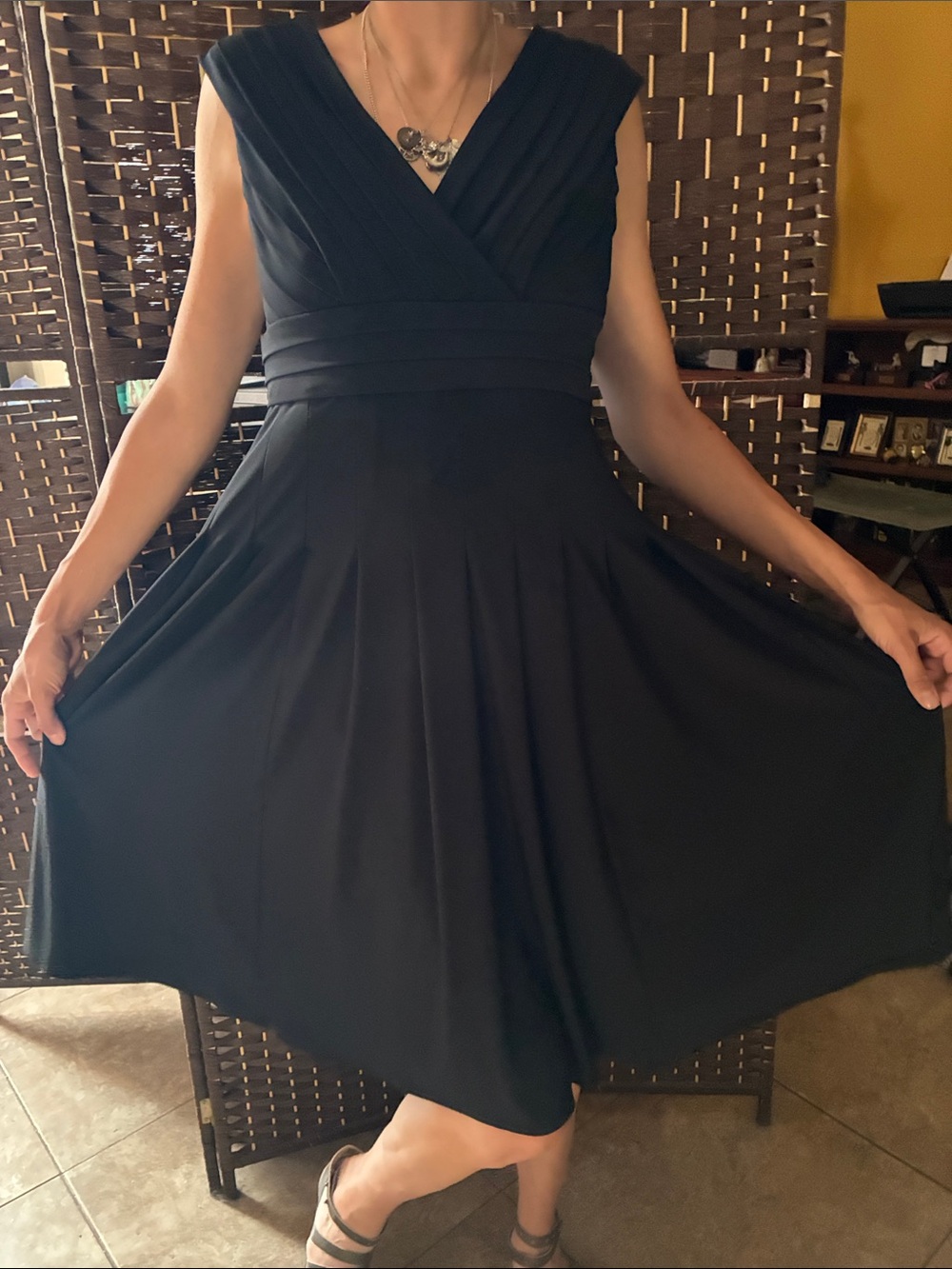 Jones New York Black Surplice Fit-and-Flare Midi Dress 12